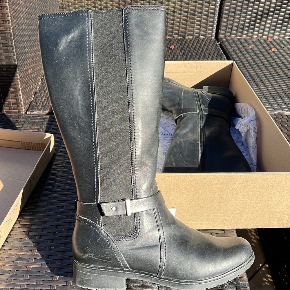 Clark’s Merrian Rayna tall  Black boots